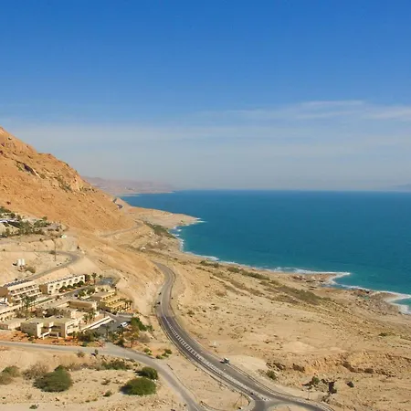 Hi - Ein Gedi Hostel-2